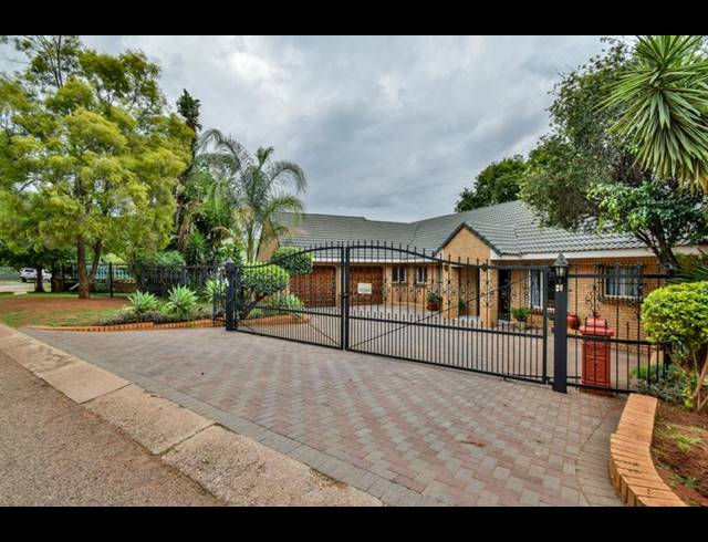 4 BEDROOM HOUSE FOR SALE IN WONDERBOOM